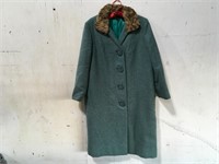 Vintage Wool Women’s Coat