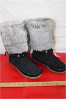 SoftMoc Leather & Suede Boots