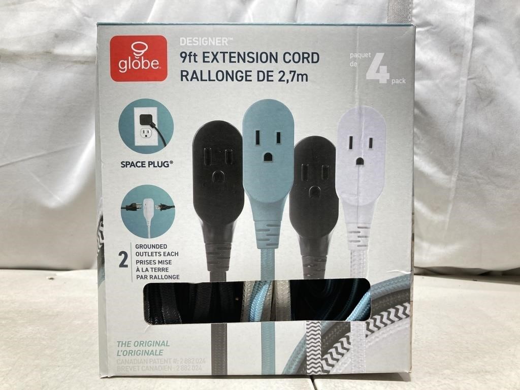 Globe 9ft Extension Cord *open box