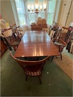 GORGEOUS COLONIAL TABLE WINDSOR BACK 8 CHAIRS