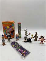 Lot of Vintage Looney Tunes Toys