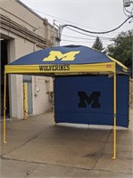 Collegiate 10' X 10' Canopy and Wall