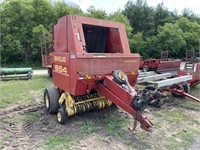 New Holland 654 Round Baler