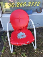 Vintage metal Lawn Chair Red