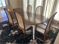 Garnet Hill dining room table - 2 leafs & 6 Chairs