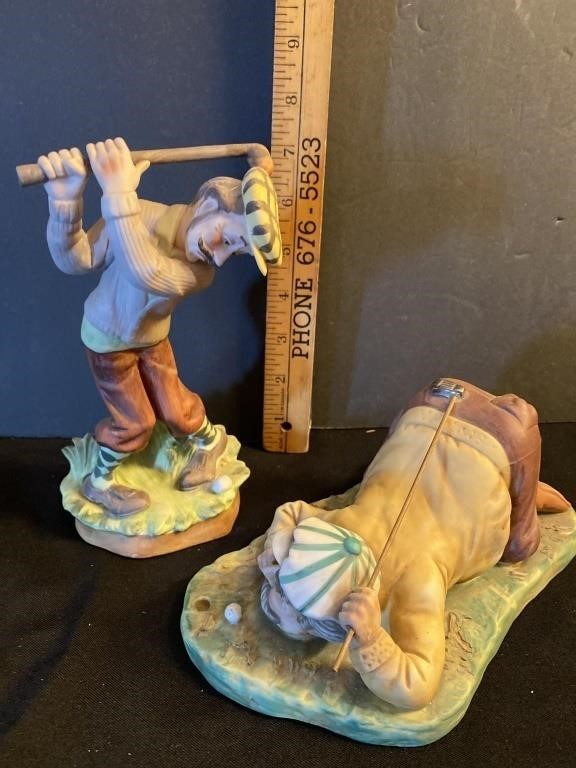 2 Golf figurines