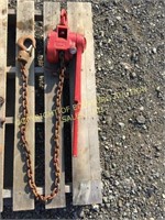 RED 1 &1/2 TON COME-A-LONG