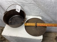 Cast-iron Dutch oven with lid