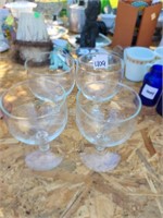 4 clear glass goblets