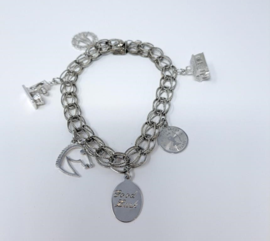 STER charm bracelet ans charms