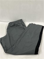 SIZE LARGE UNDER ARMOUR MENS WOVEN PANTS