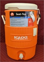 Igloo Seat Top 5 Gallon Drink Cooler