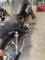 Yamaha 750 Virago motorcycle - No Title - No Reser