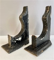 PAIR OF SMALL ANTIQUE PINE CORBELS