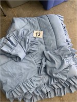 Daybed Comforter & (3) Shams (Light Blue) (U230)