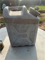 US 5 Gallon Plastic Water Jug