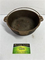 Wagner Cast Iron 2 Qt. Pot