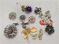 Vintage Broches and Pins