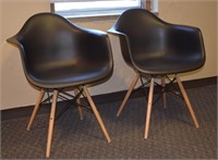 PAIR BARREL BACK GUEST CHAIRS