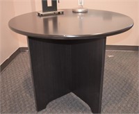 36" CIRCULAR CONFERENCE TABLE
