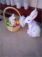 Easter Bunnies & Basket