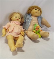 Cabbage Patch Looking Doll -Baby Doll 1983 CBS Inc