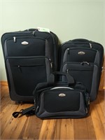 3 Pc Ricardo luggage