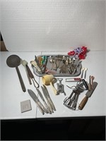 Lot of Vintage Kitchen Gadgets & items