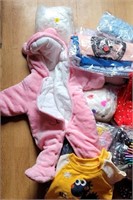 LOT OF KIDS CLOTHES
