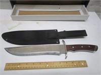 LARGE KNIFE WITH CASE