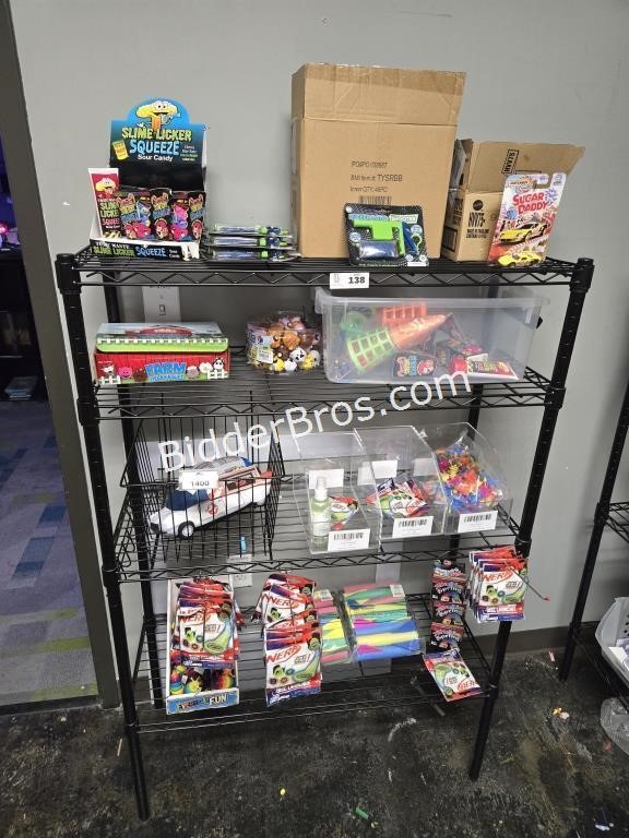 1 Metro Shelf w PRIZES