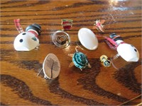 Costume Jewelry Collection of Pins/Brooches