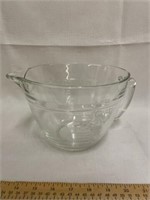 Anchor Hocking measuring bowl