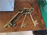 5 Skeleton Keys