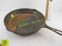 CAST IRON SKILLET