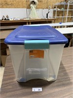 70qt Plastic Storage Tote