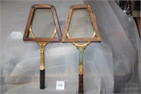 2 TENNIS RACKETS WITH WOODEN CASES