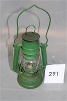 VINTAGE KEROSENE LAMP