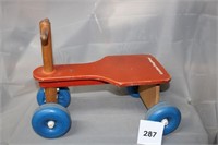 CREATIVE PLAY THINGS WOODEN RIDE ON TOY