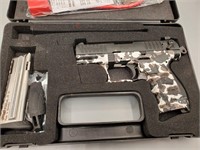 WALTHER P22 .22LR W/ CASE