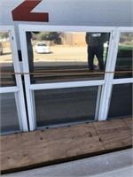 Horizontal slide window