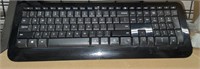 FINAL SALE WITH NO BOX - MICROSOFT KEYBOARD