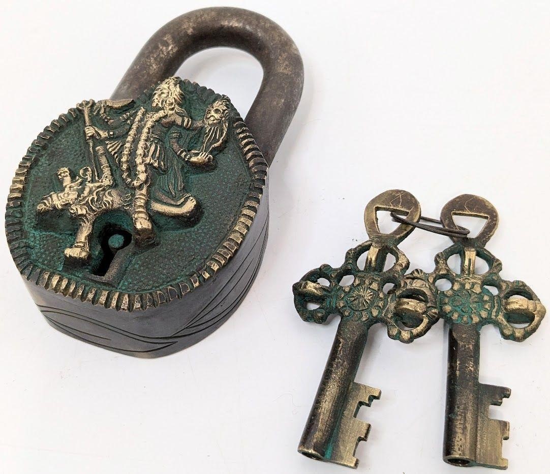 Kali Engraved Brass Padlock & Keys