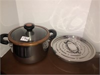 Paula Deen pan and Cuisinart skillet