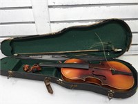 Antonius Stradivarius Copy 1/2 Size Violin w/ Bow