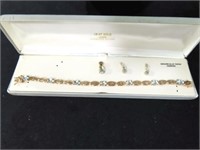 18K GOLD OVER STERLING - BLUE TOPAZ 7" BRACELET