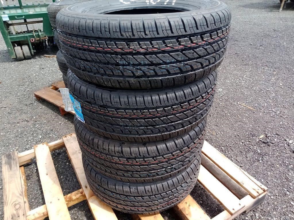 (4) Toyo Extensa 225/60R15 Tires