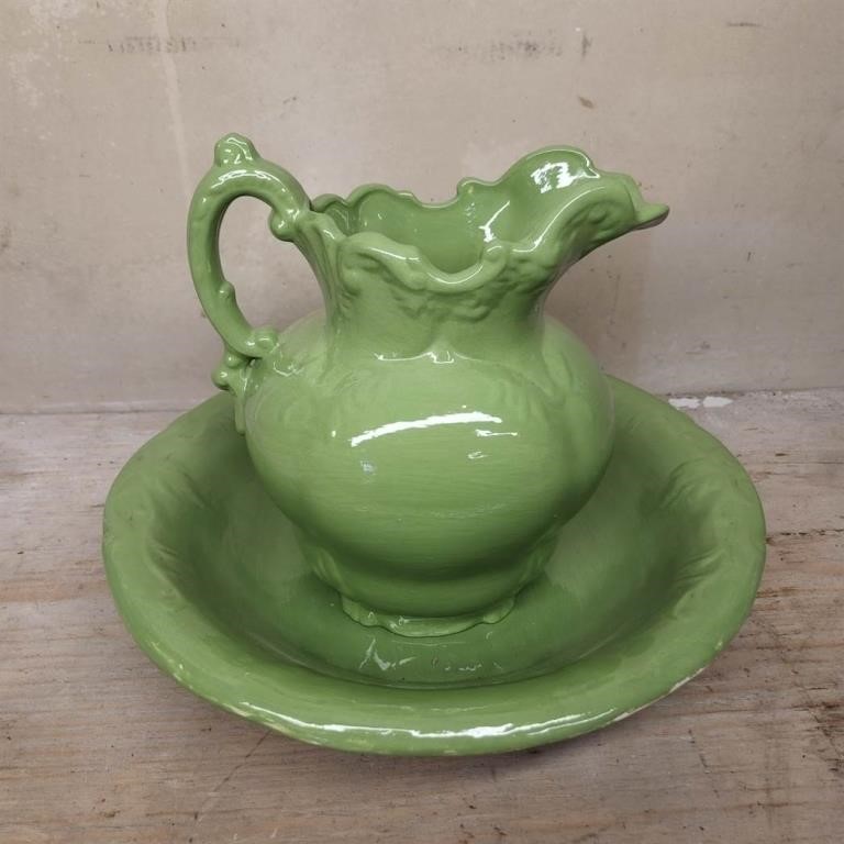 Green Wash Basin w/ Pitcher