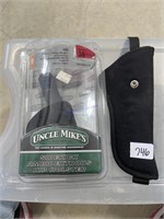 Uncle mikes hip holster size 36  and size 18