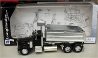 Long Haul Kenworth Dump Truck Die Cast